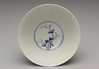 图片[2]-Stem bowl with flowers and birds decoration in underglaze blue, Ming dynasty, Yongle reign (1403-1424)-China Archive